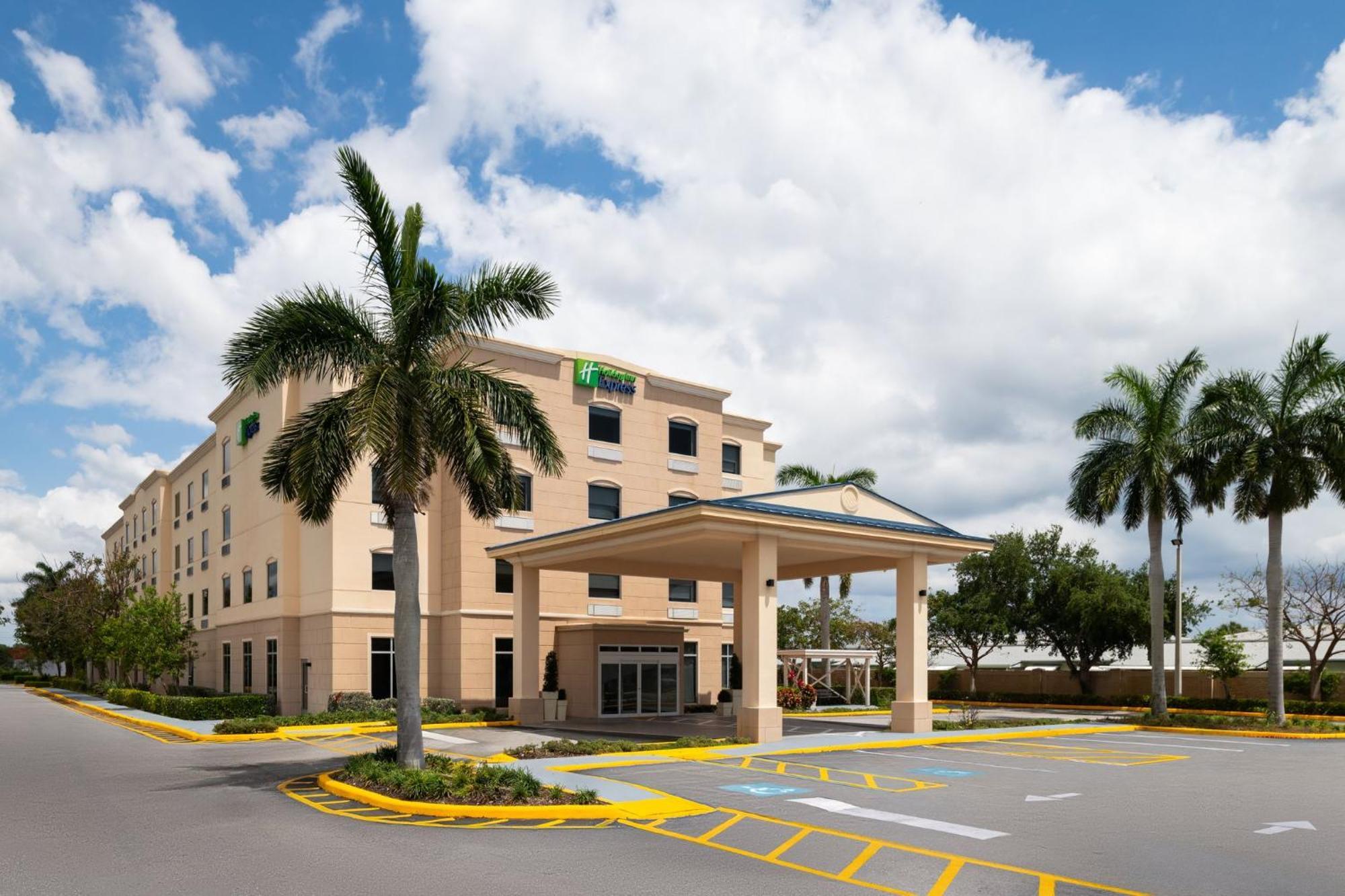 Holiday Inn Express & Suites Boynton Beach West By Ihg Экстерьер фото