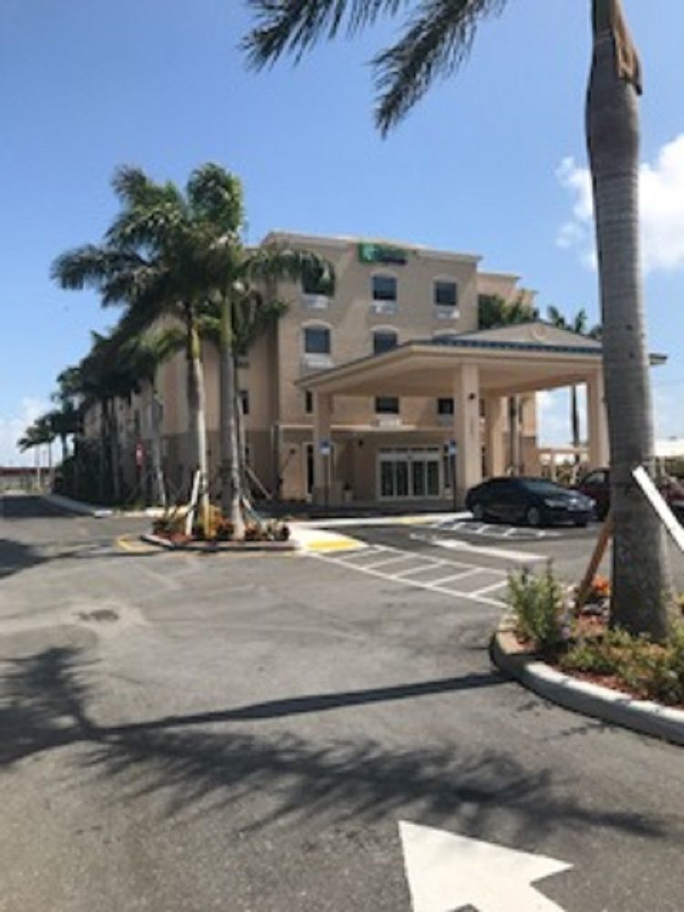 Holiday Inn Express & Suites Boynton Beach West By Ihg Экстерьер фото